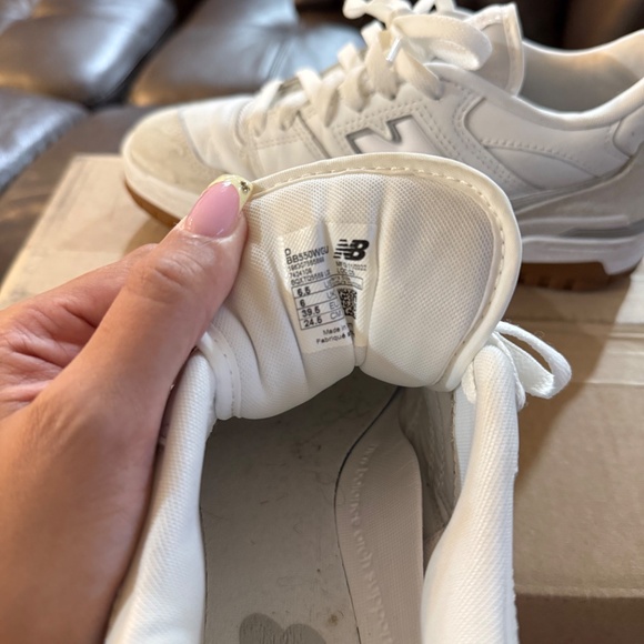 550 new balance sneakers - Picture 5 of 5
